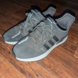 Mens Adidas U Path Run Grey Gray Athletic Running Sneaker Shoes Size 10.5 EE7163